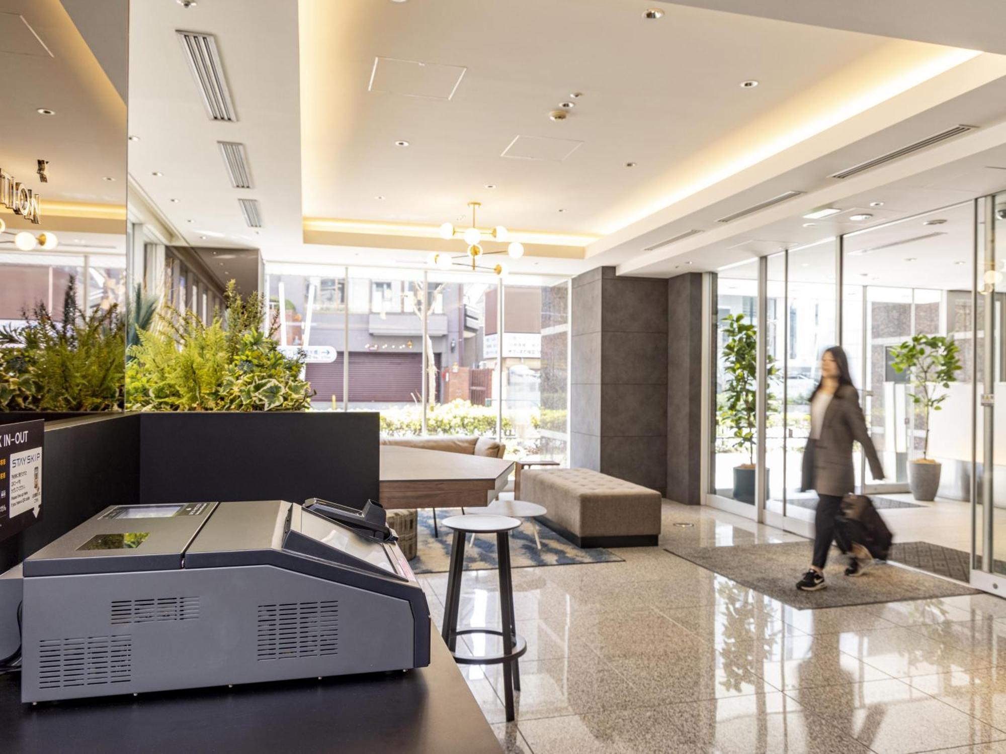 Tokyu Stay Nishi Shinjuku Токио Экстерьер фото